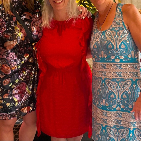 Monique Lhuillier red high neck dress, super flattering and versatile! - Picture 3 of 3